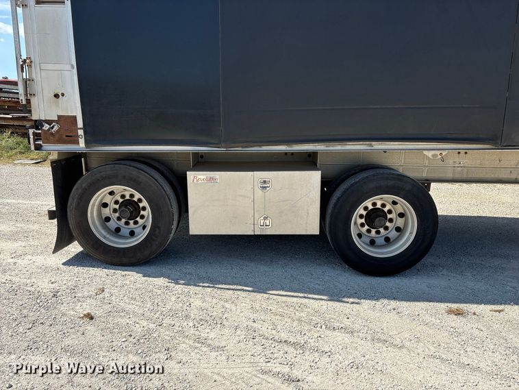 image for item FG0727 2015 Fontaine Revolution 52 conestoga trailer