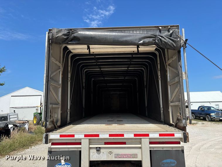 image for item FG0727 2015 Fontaine Revolution 52 conestoga trailer