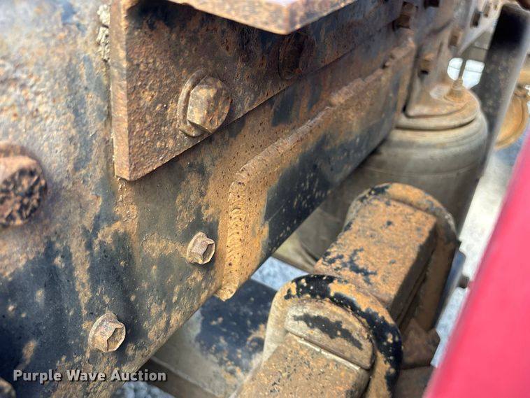 image for item FG0728 1999 Mack CH613 semi truck