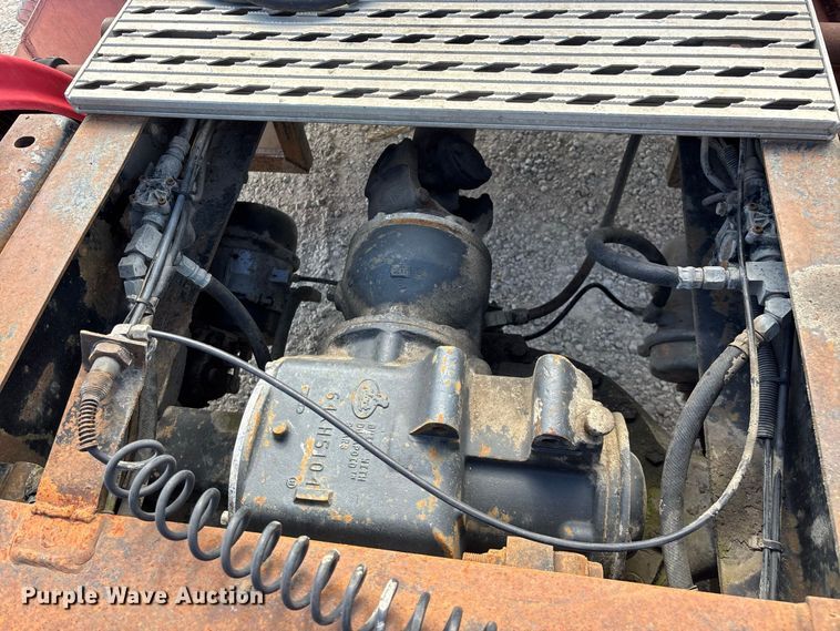 image for item FG0728 1999 Mack CH613 semi truck