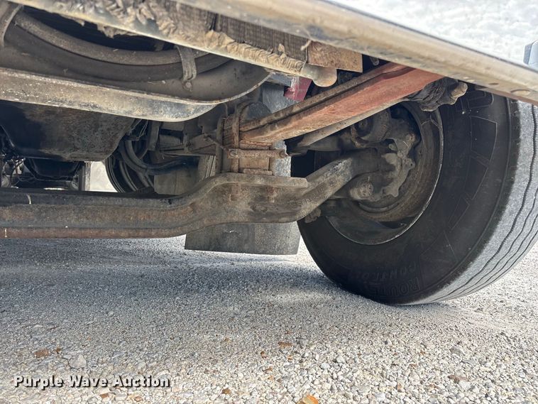 image for item FG0728 1999 Mack CH613 semi truck