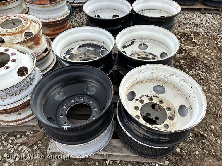 image for item FG0730 (74) steel wheels