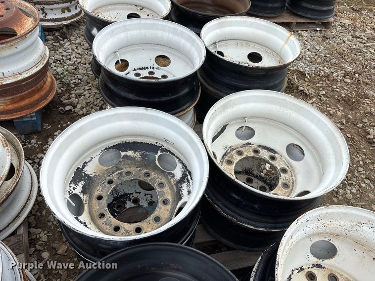 image for item FG0730 (74) steel wheels