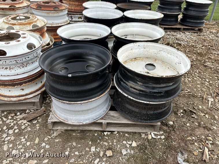 image for item FG0730 (74) steel wheels