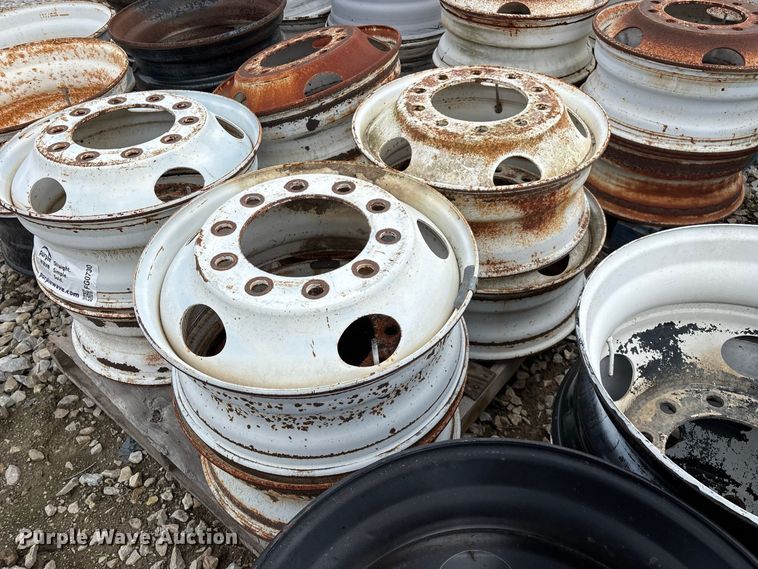 image for item FG0730 (74) steel wheels