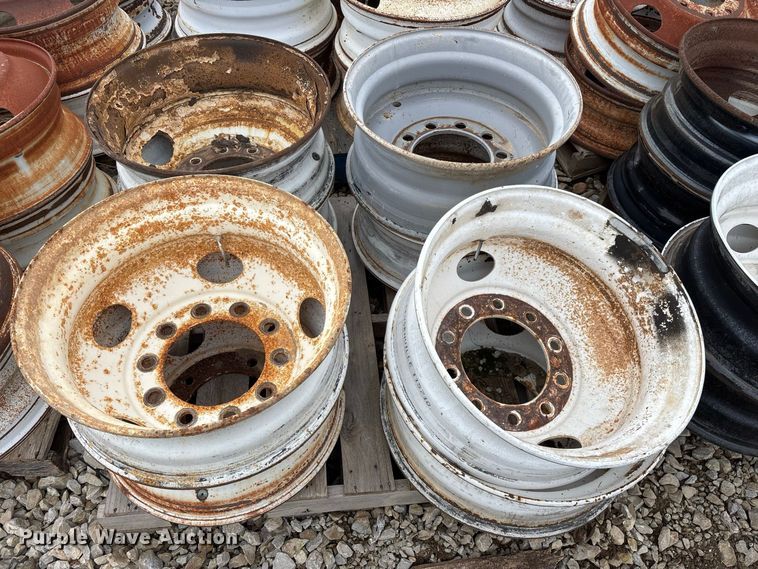 image for item FG0730 (74) steel wheels