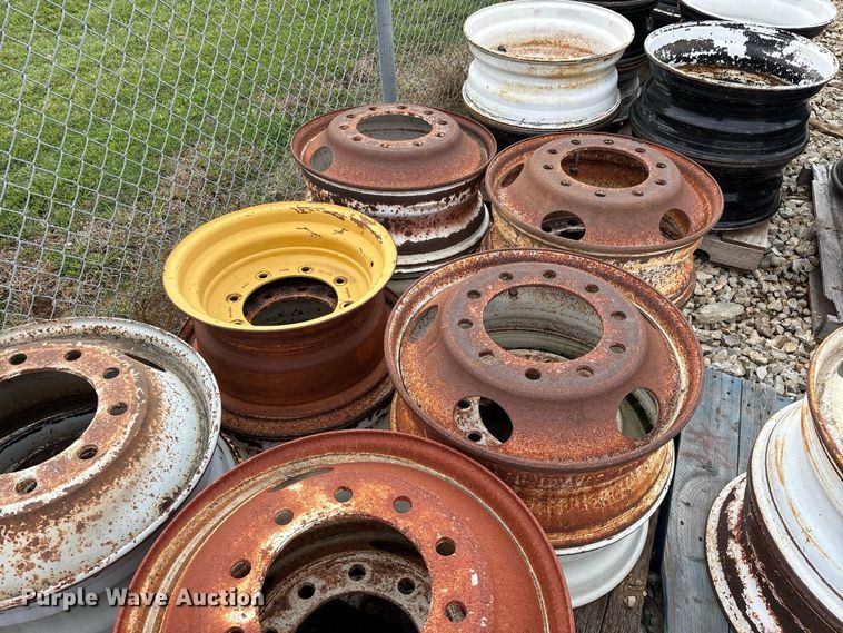 image for item FG0730 (74) steel wheels