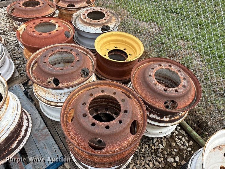 image for item FG0730 (74) steel wheels