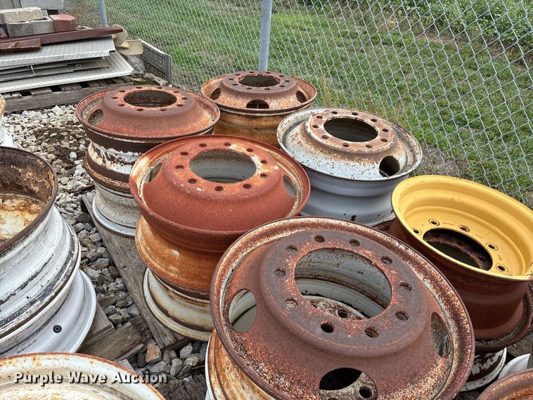 image for item FG0730 (74) steel wheels