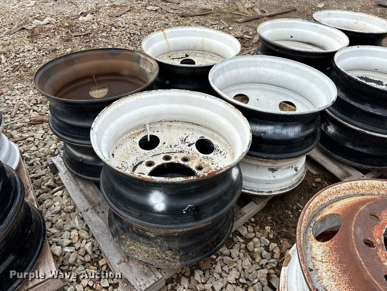 image for item FG0730 (74) steel wheels