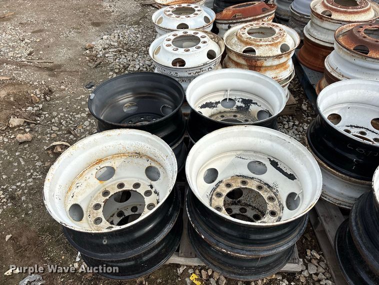 image for item FG0730 (74) steel wheels