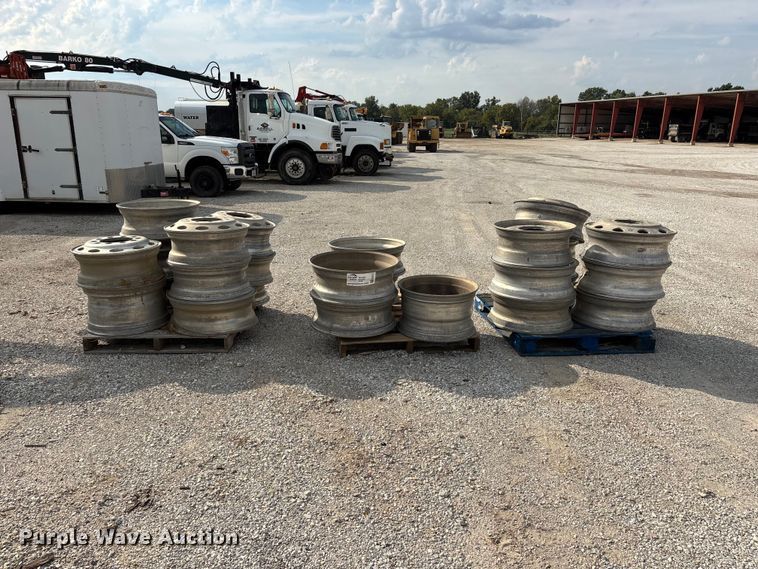 image for item FG0731 (25) 10 lug aluminum wheels