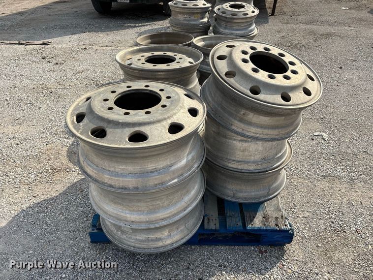 image for item FG0731 (25) 10 lug aluminum wheels
