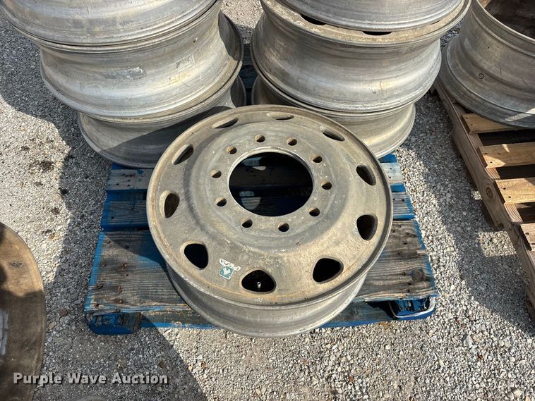 image for item FG0731 (25) 10 lug aluminum wheels