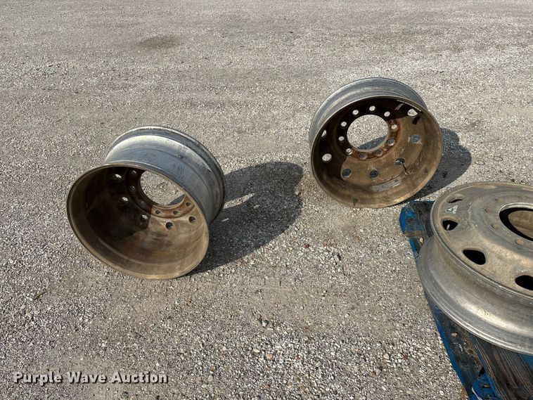 image for item FG0731 (25) 10 lug aluminum wheels