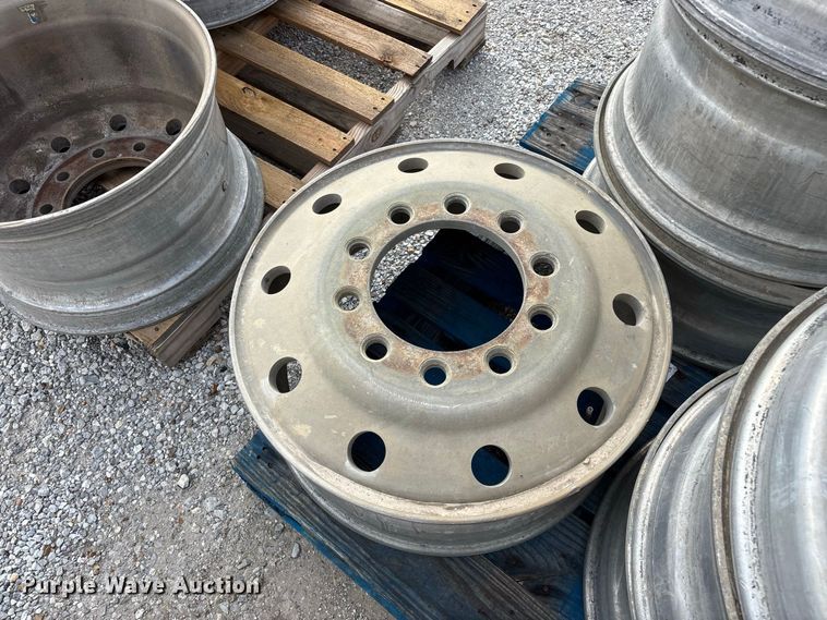 image for item FG0731 (25) 10 lug aluminum wheels