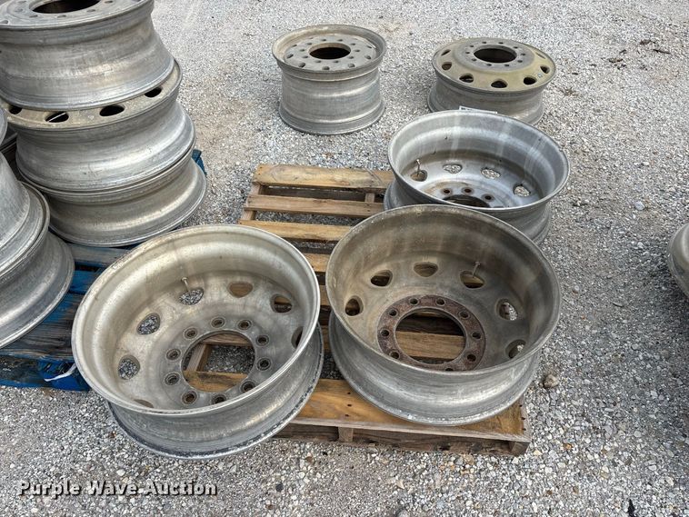 image for item FG0731 (25) 10 lug aluminum wheels