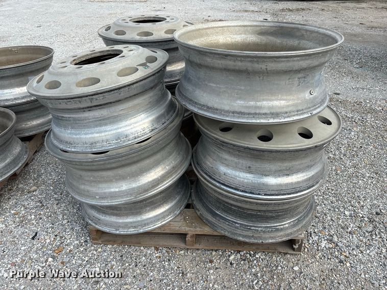 image for item FG0731 (25) 10 lug aluminum wheels