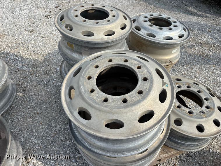 image for item FG0731 (25) 10 lug aluminum wheels