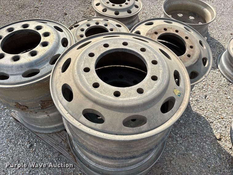 image for item FG0731 (25) 10 lug aluminum wheels