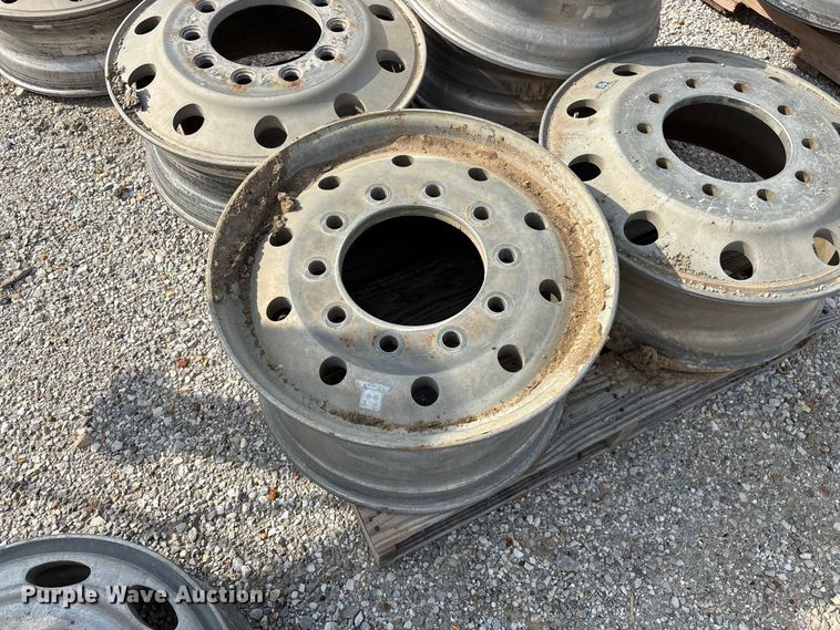 image for item FG0731 (25) 10 lug aluminum wheels