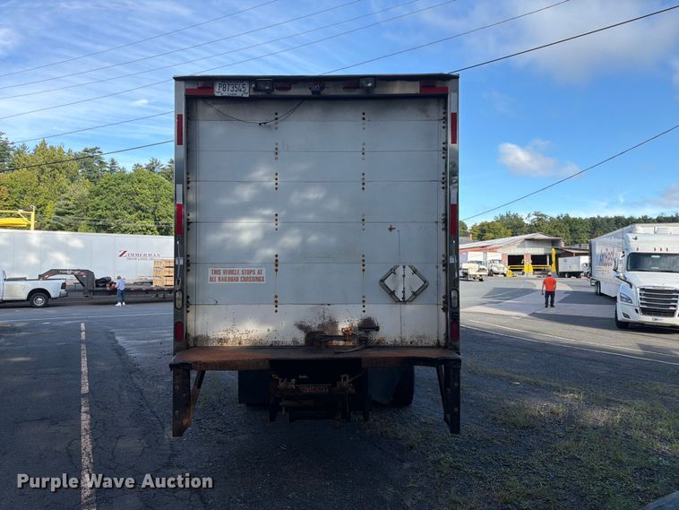 image for item FG3018 1999 Freightliner FL70 box truck