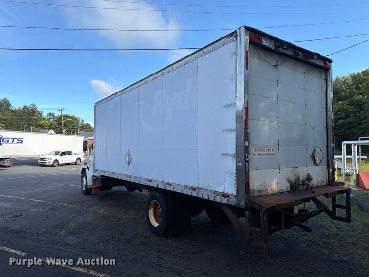 image for item FG3018 1999 Freightliner FL70 box truck
