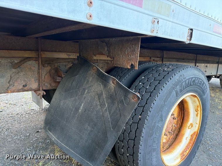 image for item FG3018 1999 Freightliner FL70 box truck