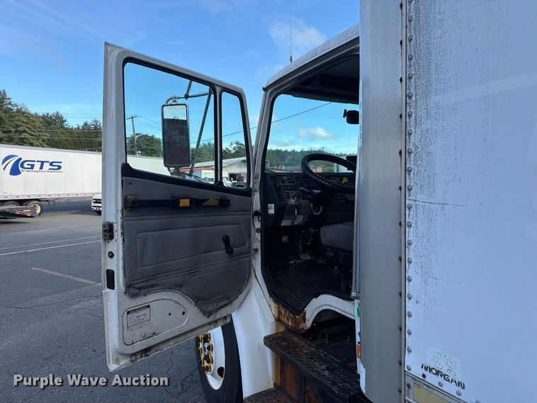 image for item FG3018 1999 Freightliner FL70 box truck
