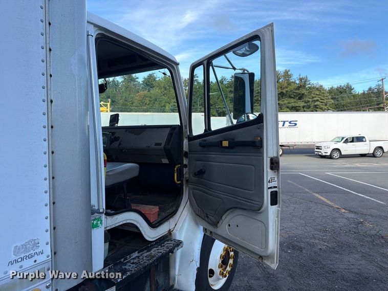 image for item FG3018 1999 Freightliner FL70 box truck