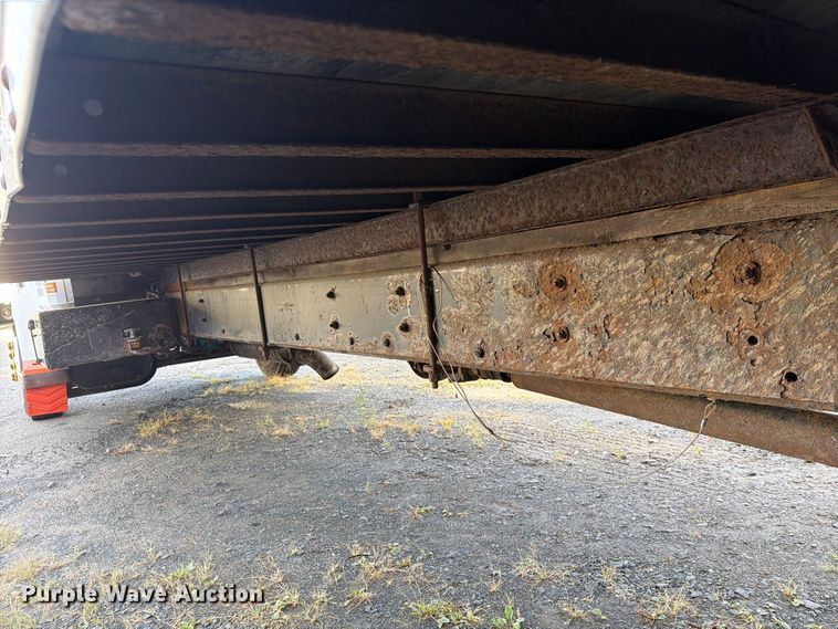 image for item FG3018 1999 Freightliner FL70 box truck