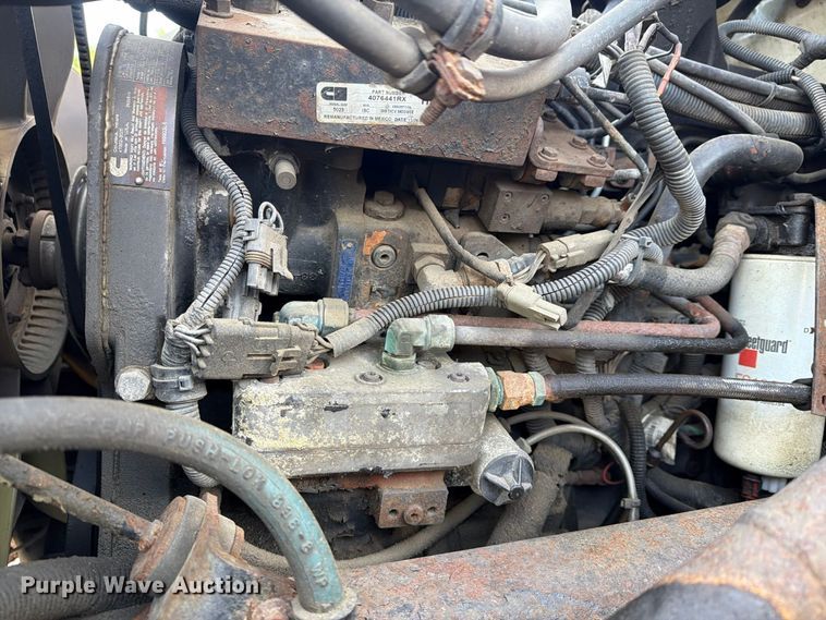 image for item FG3018 1999 Freightliner FL70 box truck