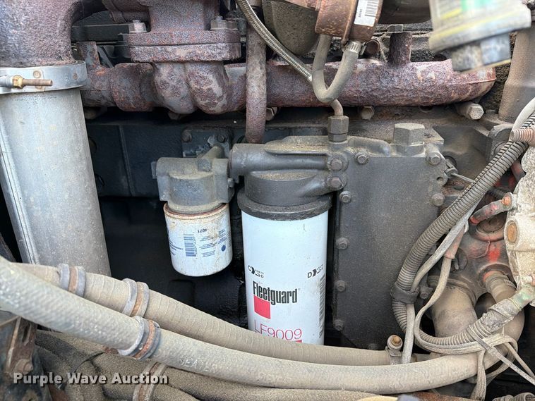 image for item FG3018 1999 Freightliner FL70 box truck