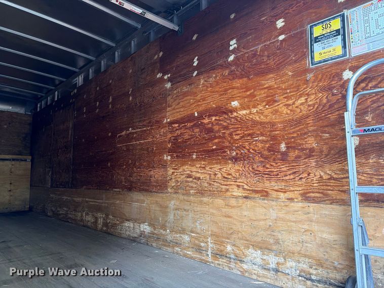 image for item FG3018 1999 Freightliner FL70 box truck