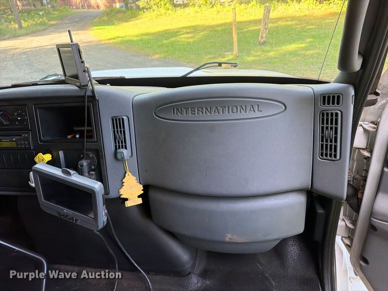 image for item FG3019 2007 International MA025 box truck