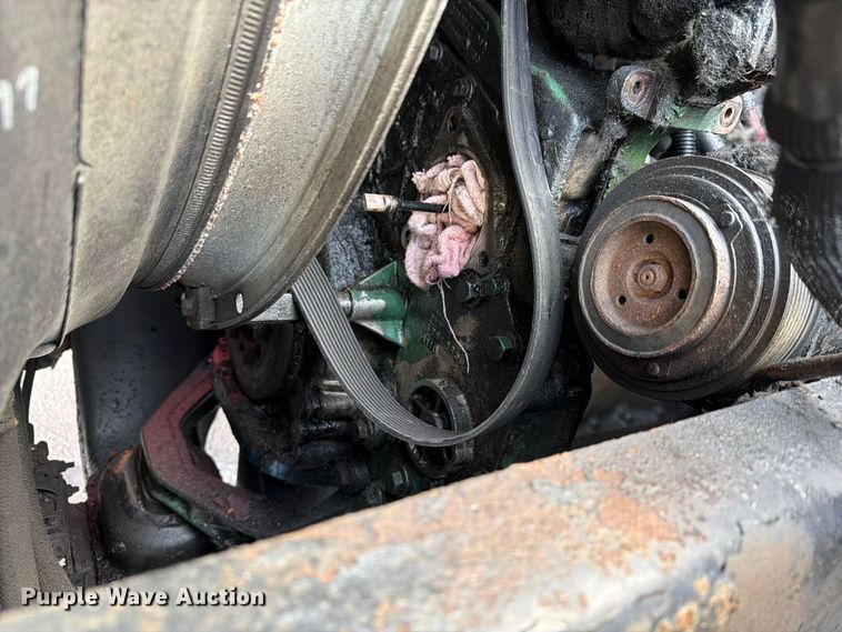 image for item FG3020 2003 Volvo VHD fuel truck