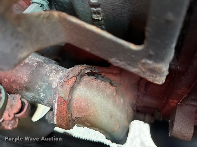 image for item FG3020 2003 Volvo VHD fuel truck