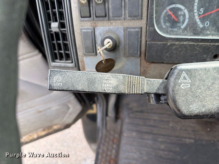 image for item FG3021 2002 Freightliner FL70 dump truck