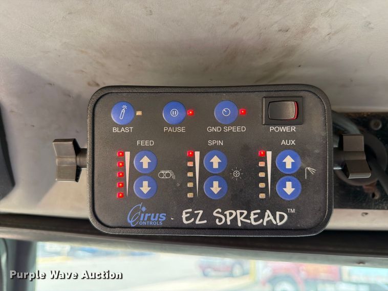image for item FG3021 2002 Freightliner FL70 dump truck