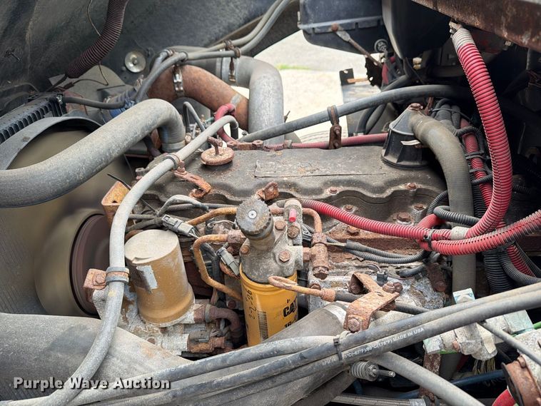 image for item FG3021 2002 Freightliner FL70 dump truck
