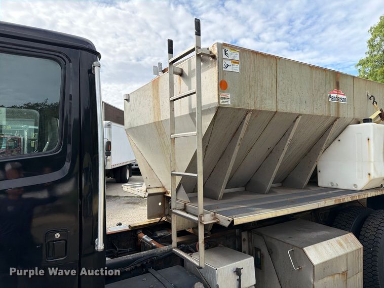 image for item FG3021 2002 Freightliner FL70 dump truck