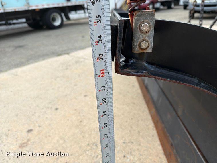 image for item FG3021 2002 Freightliner FL70 dump truck