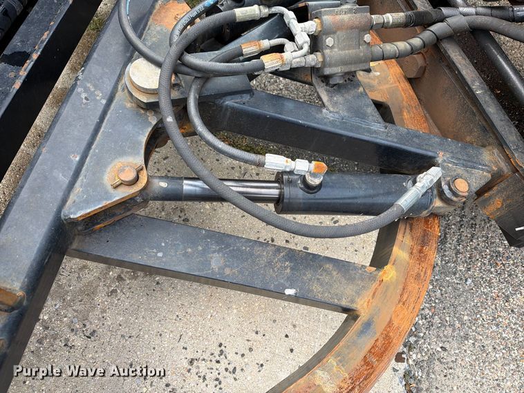 image for item FG3021 2002 Freightliner FL70 dump truck