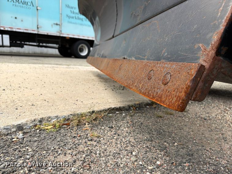 image for item FG3021 2002 Freightliner FL70 dump truck