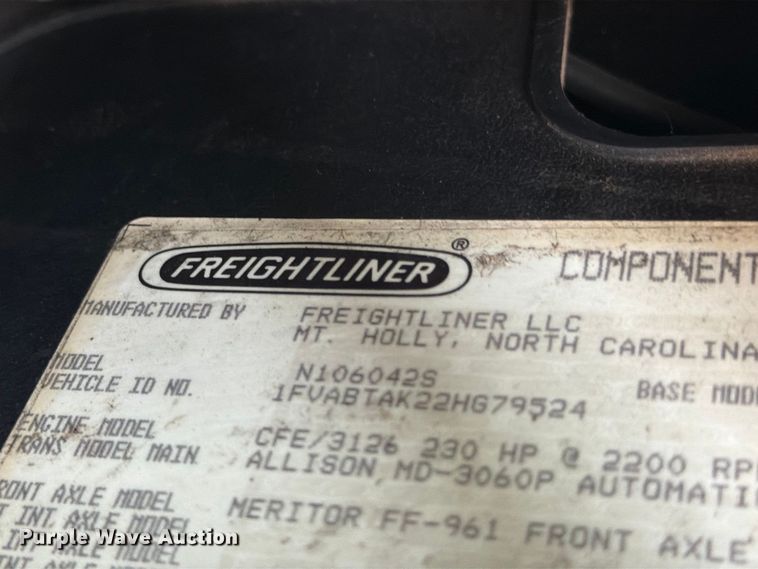 image for item FG3021 2002 Freightliner FL70 dump truck