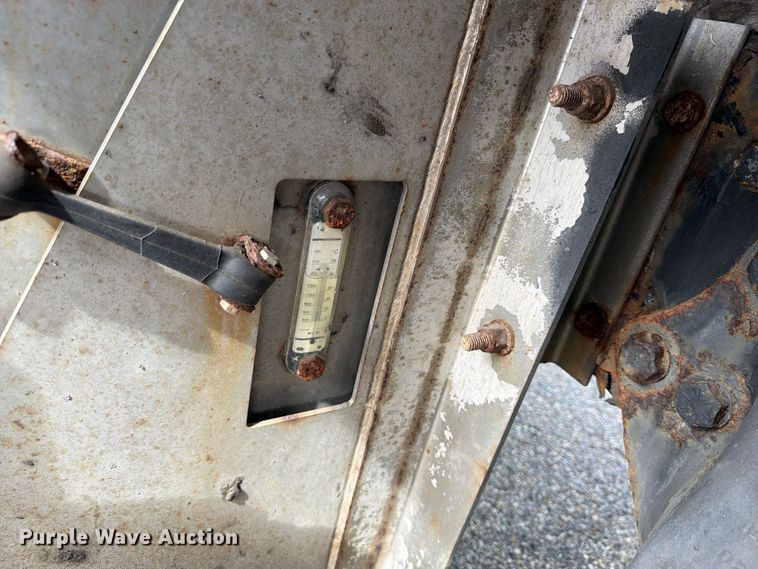 image for item FG3022 2002 Freightliner FL70 dump truck