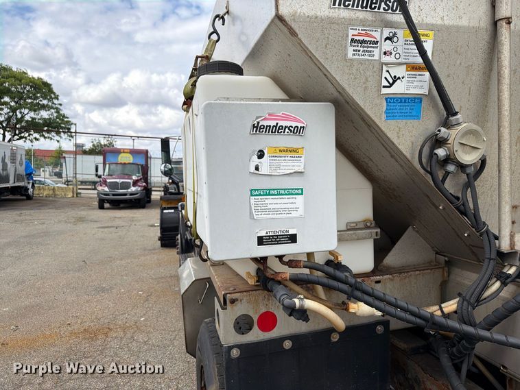 image for item FG3022 2002 Freightliner FL70 dump truck