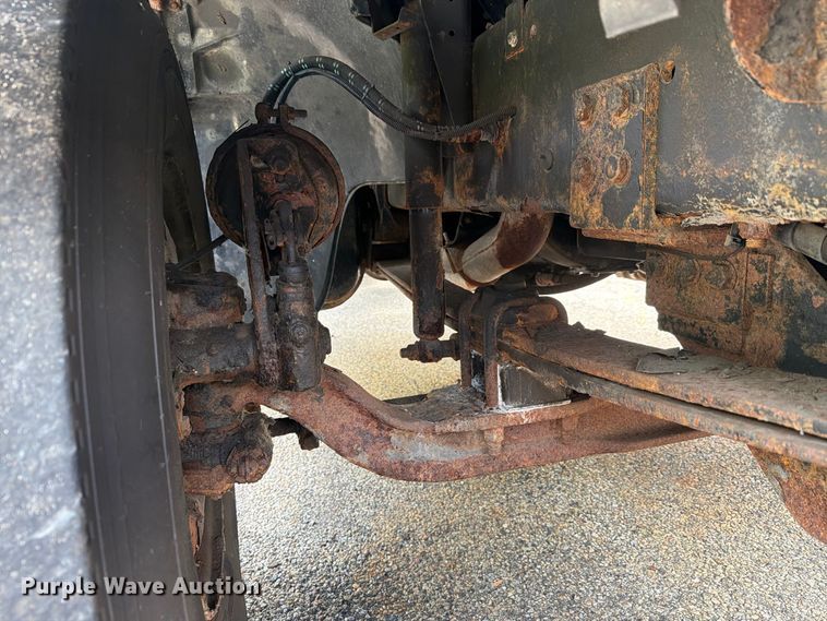 image for item FG3022 2002 Freightliner FL70 dump truck