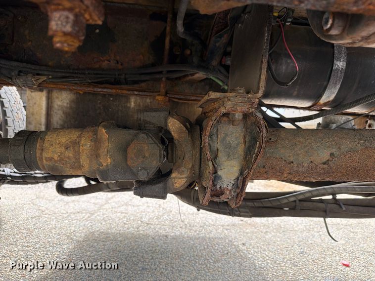image for item FG3022 2002 Freightliner FL70 dump truck