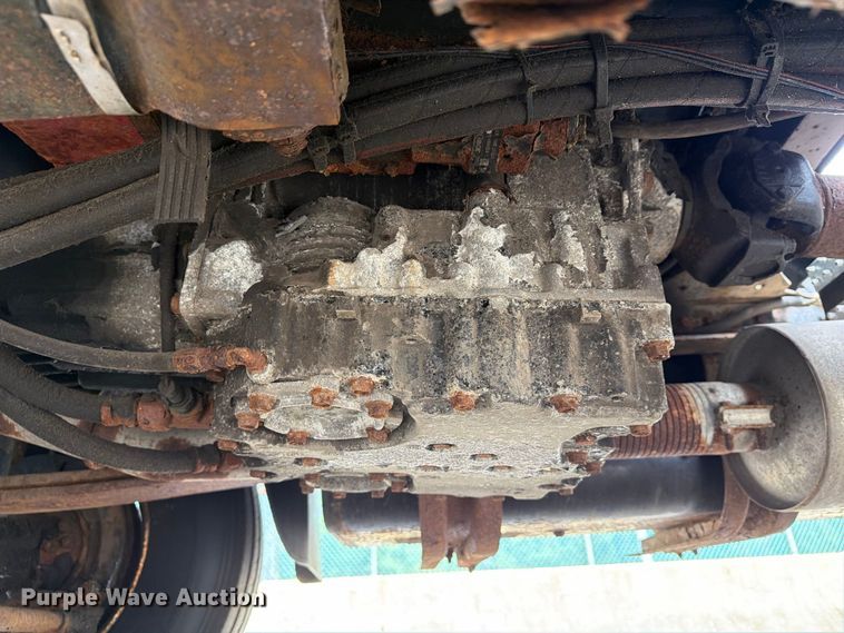 image for item FG3022 2002 Freightliner FL70 dump truck